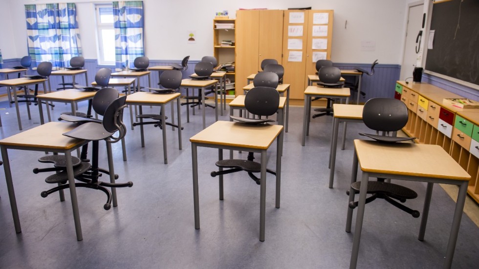 På vilket vis har den kraftiga OH-kostnaden bidragit till ökad service och kvalitet för skolorna, skriver debattören.