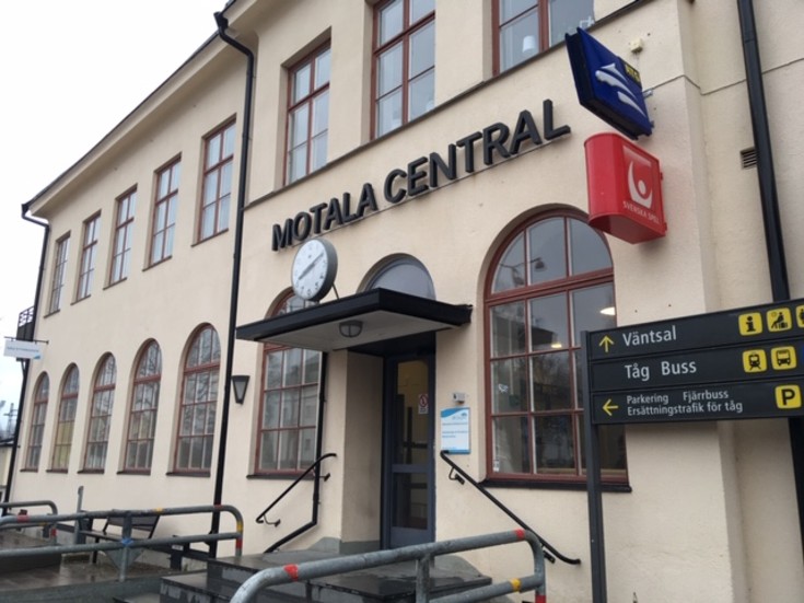 Den misstänkte 23-åringen åkte fast i samband med en rutinkontroll på Motala central.