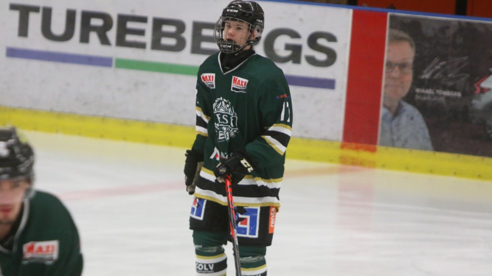 ESK:s Tim Almgren gjorde ett av hemmalagets mål på torsdagskvällen.