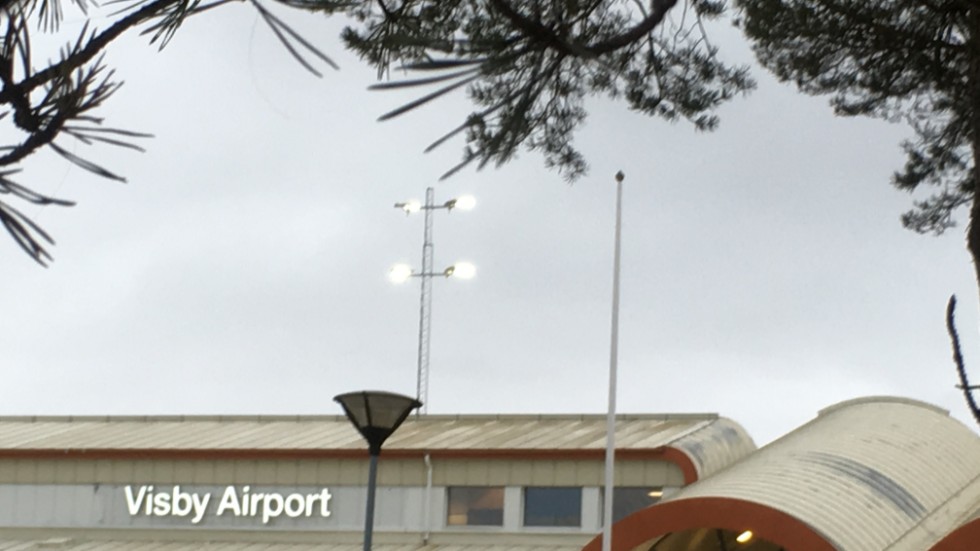 Antalet passagerare som flög till och från Visby flygplats har minskat. 