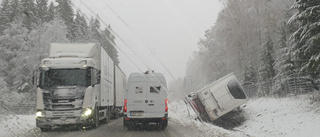 Busvädret håller i sig – rejäla snöfall väntas