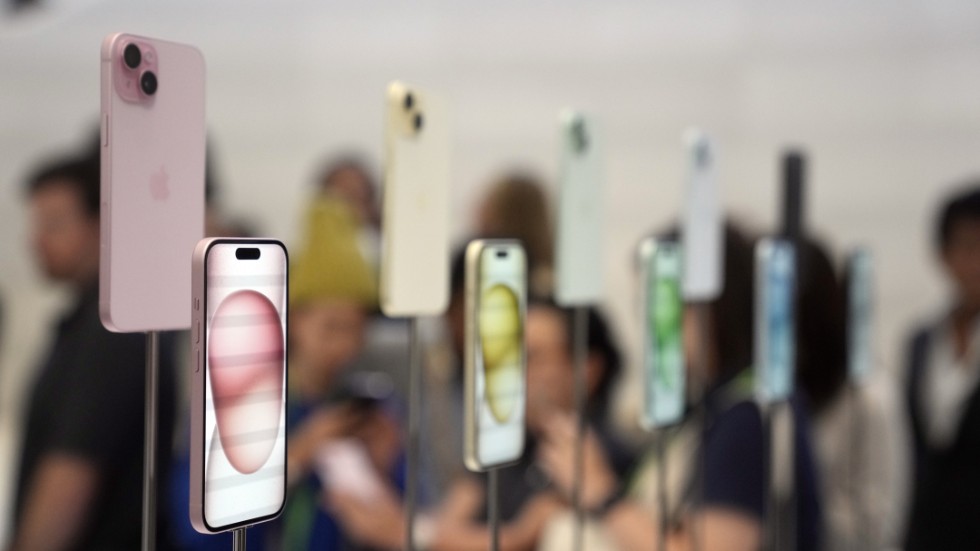 Apple backar efter franska myndigheters oro och uppdaterar Iphone12. Arkivbild.