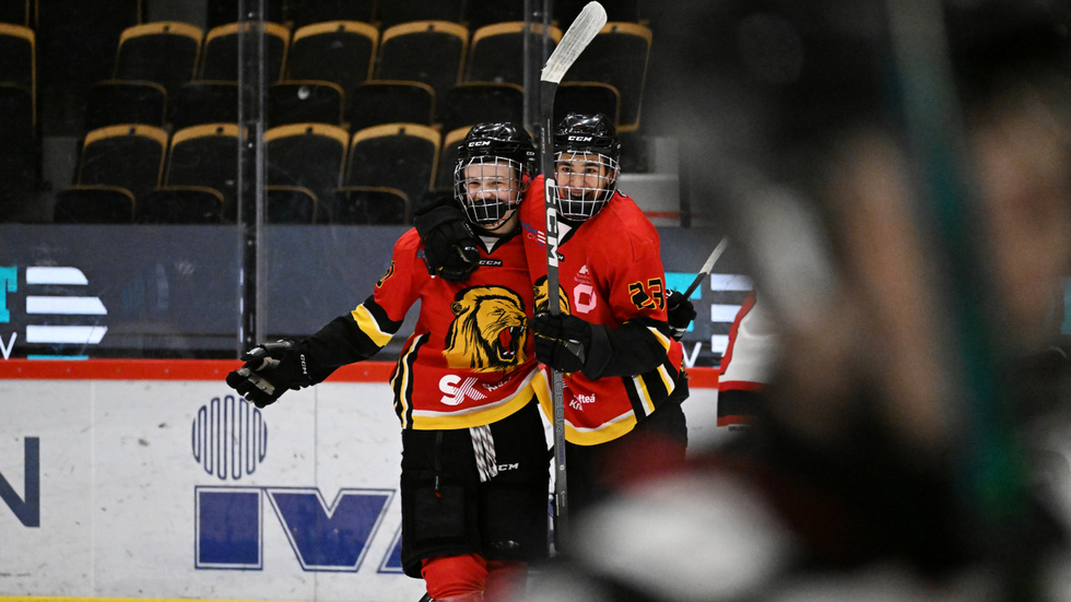 Alfred Nilzon scored two goals as SK Lejon overturned the qualifying deficit and won.