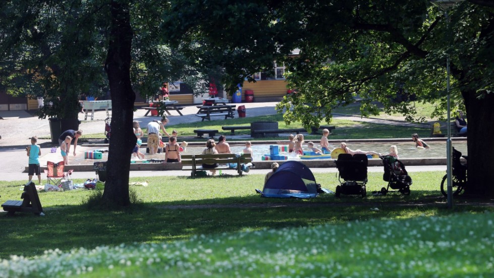 Polisen har skrivit anmälan om misshandel från Folkparken i Norrköping.