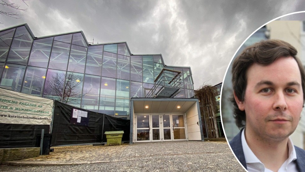 Stenhammarskolan övergick från och med i onsdags till distansundervisning, nästa onsdag beslutas igen om eleverna får återvända. 