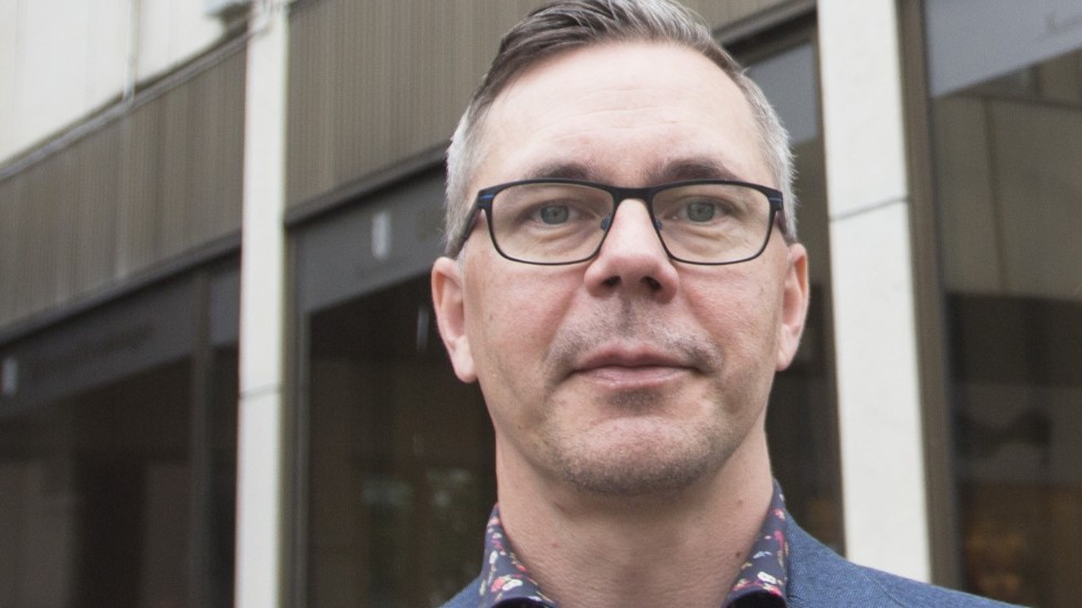 Johan Söderberg (S) liknar förskoleplaneringen vid att lägga pussel.