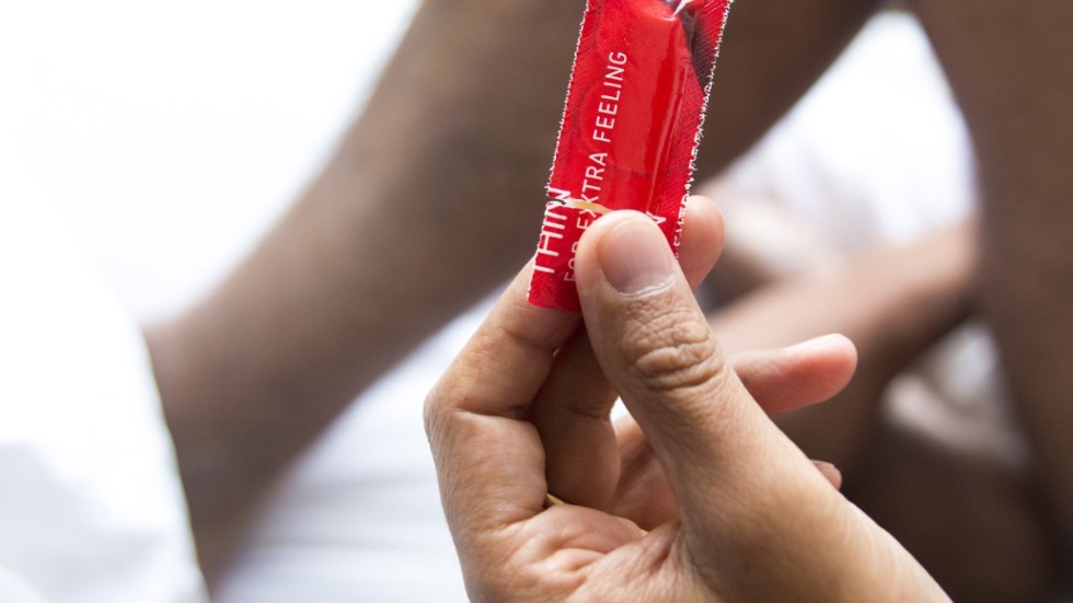 Antalet personer som smittats med klamydia i Sverige har minskat under maj och juni. Arkivbild.