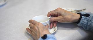 Inez, 90, skällde ut bedragaren som försökte lura henne