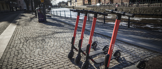 Bort med skräpande elsparkcyklar