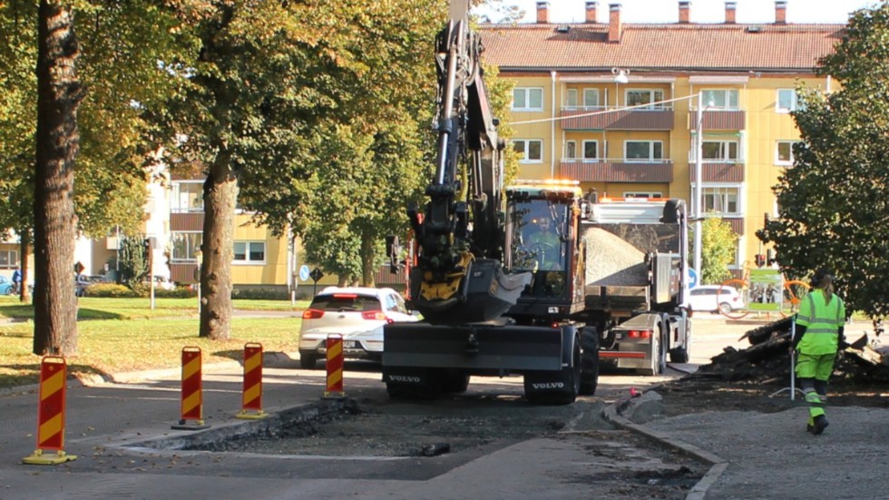 Påfarten till E22 är avstängd under arbetet.