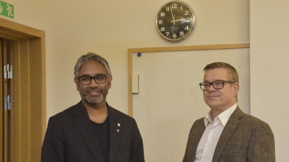 Socialdemokraterna och Moderaterna har återigen gjort upp om Luleå kommuns budget. Överenskommelsen presenterades av Fredrik Hansson (S) och Anders Josefsson (M).