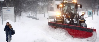 Får stå ut med snöiga vägar