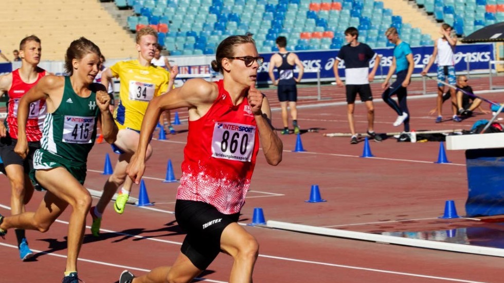 Tiden 52.52 räckte inte för en finalplats i U20-EM i Borås.