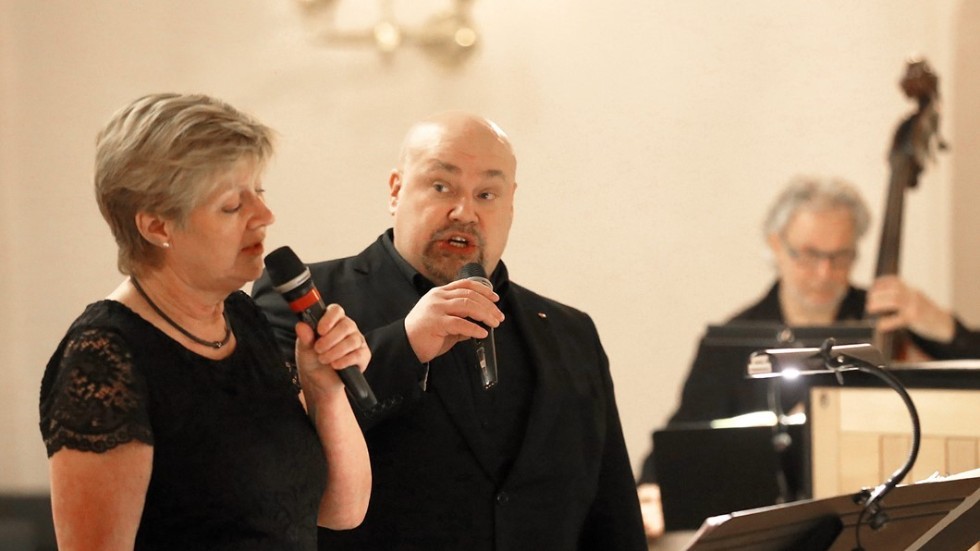 Ann-Marie Daag Albrechtsson och Micke Lång är två av de lokala musikerna som medverkar på konserten.