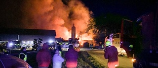 Ladugården reser sig ur askan i Lokrume