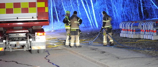 Mindre gräsbrand i närheten av Vrinneviskogen