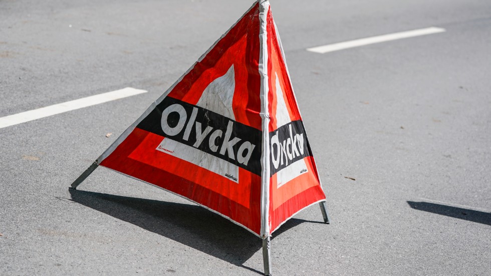 Olyckan utreds av polis. Arkivbild.