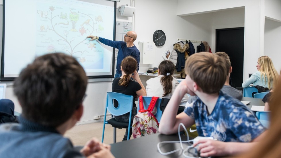 Satsningar på skolresultat, ökad utbildningsnivå och ungdomshälsa ingår i förslagen till driftbudget.