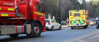 Två bilar i olycka på Kungsängsleden