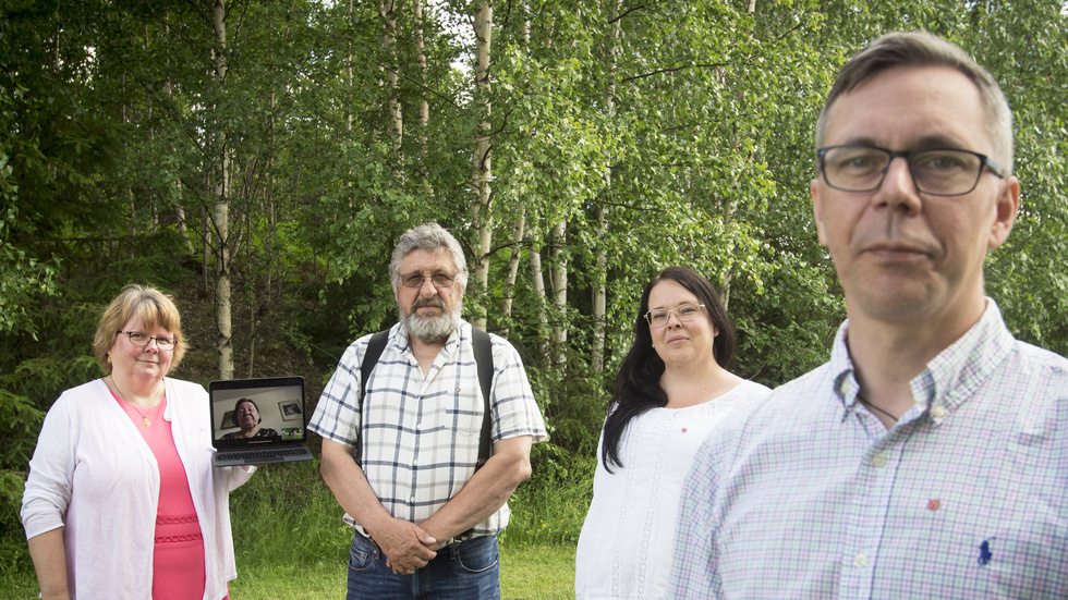 Johan Söderberg med fyra förändringar i sitt lagbygge: Ulrica Truedsson, Marie-Louise Karlsson (i "paddan"!), Gunnar Ljungqvist och Johanna Karlsson.