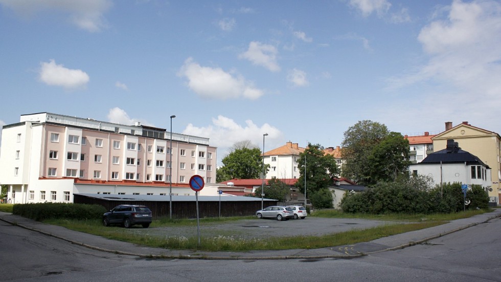 "Det är viktigt från kommunens sida att inte styra detaljplanen för mycket, för det är omöjligt att veta vad som händer på sikt", säger Lina Lindström, planarkitekt med ansvar för den strax avslutade nya granskningen av kvarteret Pokalen.