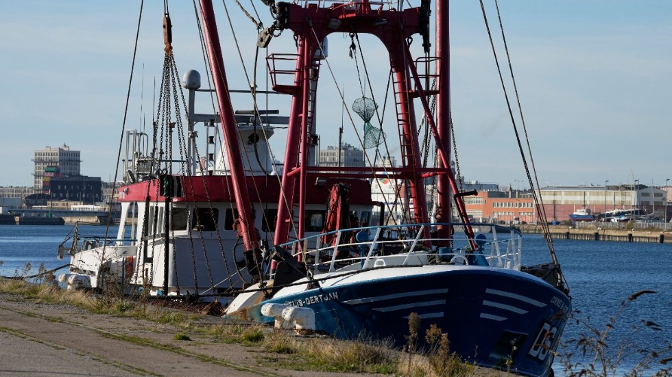 Brittiska fiskebåten Cornelis-Gert Jan hålls kvar i franska Le Havre efter en fransk inspektion i onsdags.