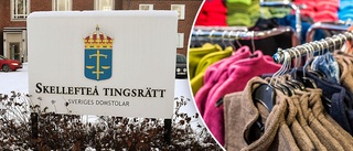 Tumult i klädbutik i Skellefteå: Anställda slogs och knuffades in i klädställning av ung kvinna