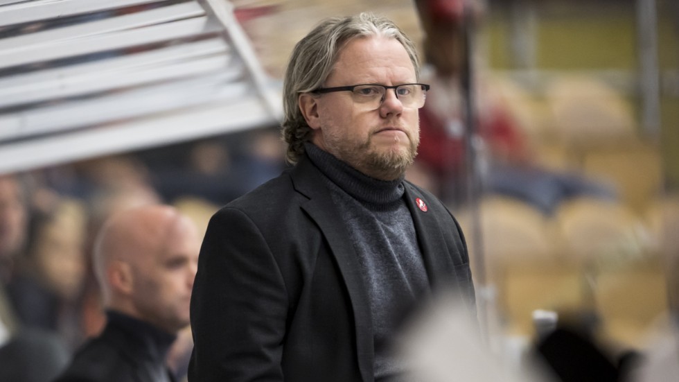 "Det blir för mycket att man hoppas på någon annan i stället för att titta på sin egen prestation", säger Vita Hästens huvudtränare Anders Olsson.