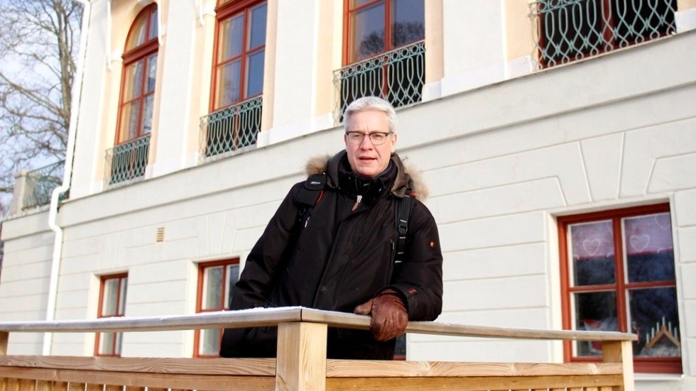 Robert Skoglund (S) slutförde nyligen sitt uppdrag som ordförande i socialnämnden. Från och med januari kommer han istället arbeta med skolfrågor i barn- och utbildningsnämnden i Vingåker.
