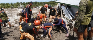 Filippinier fruktade tsunami – hamnade i skred