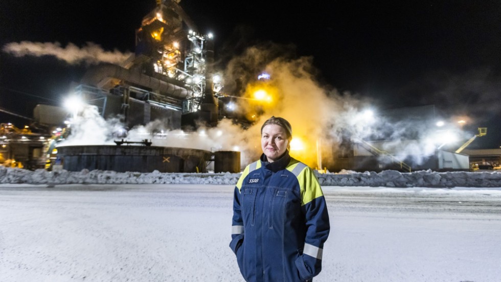 Lotta Jakobsson har arbetat på SSAB i över 20 år. Nu leder hon arbetet med att omvandla dagens stålverk till morgondagens.