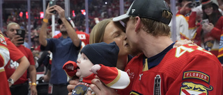 Så hyllas Forsling med Stanley cup-pokalen – utanför Saab arena