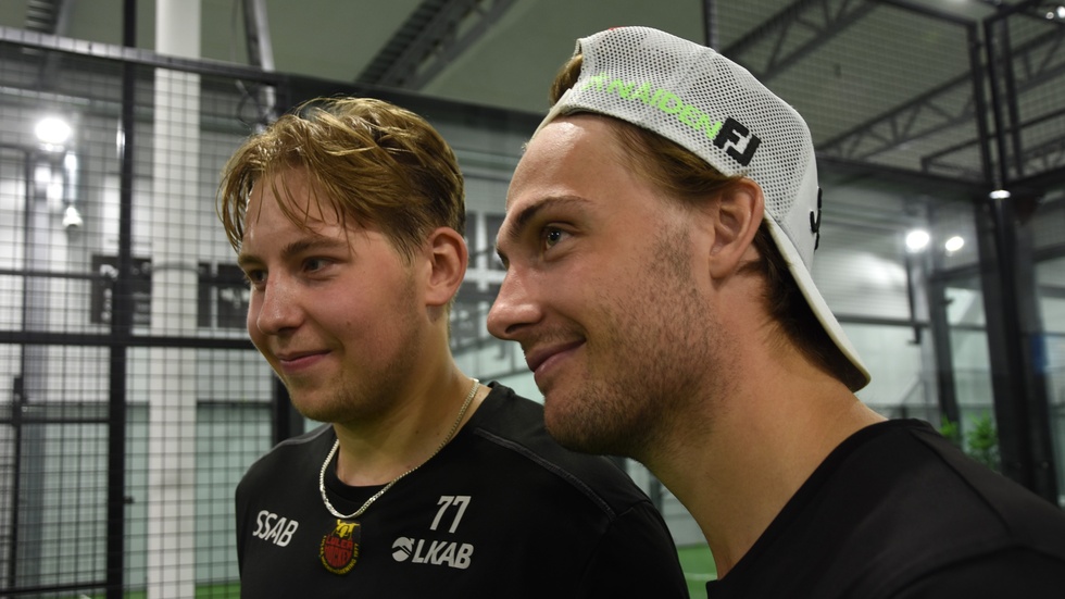 Vinnarparet. David Granberg och David Lilja är bäst i Luleå Hockey på padel.