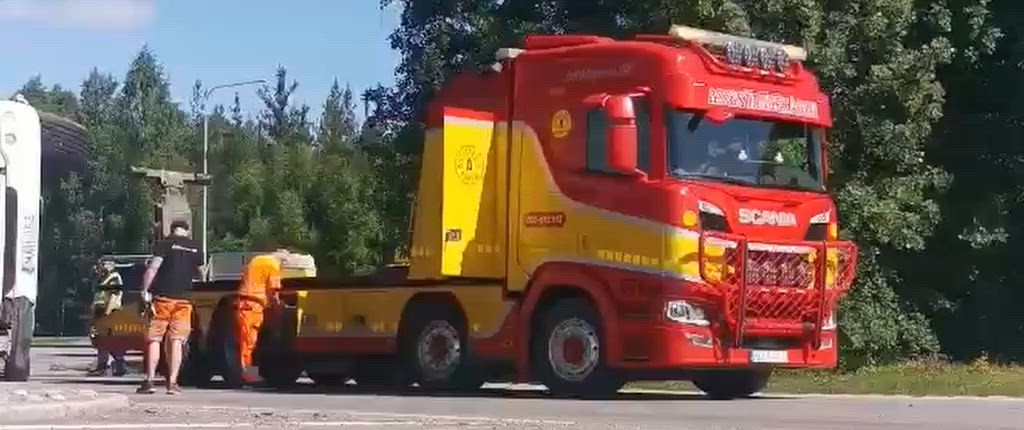 Puff Timmerbil har vält
