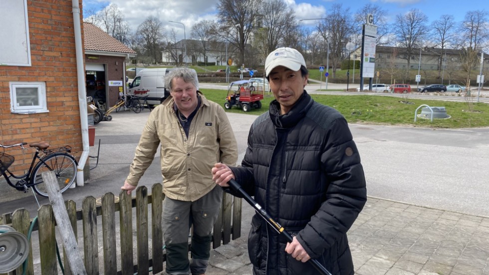 Thaivagnens ägare App Lee återvände på tisdagen för att hämta lite saker: "Det har varit roligt att jobba här. De är jättesnälla", säger App Lee som öppnar upp restaurangvagnen i Kisa om några dagar och har drivit matvagnen i Gamleby i sex års tid.