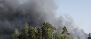 Faran över efter Vallentuna-brand – man anhållen