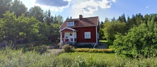 Huset på Dunkers-Ökna Skoga i Malmköping sålt för andra gången på kort tid