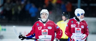 Just nu: Kalix Bandy-stjärnan skadad