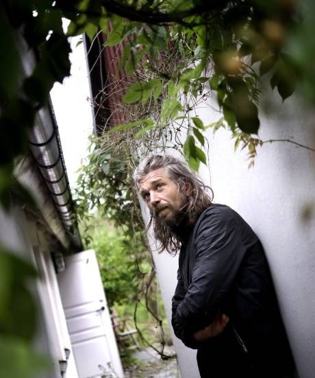 Oavsett hur Karl Ove Knausgårds romanbygge Min kamp förhåller sig till verkligheten är den poetiskt sann, skriver Johan Wilhelmsson som läst tredje delen.Foto: DAN HANSSON/SVD/SCANPIX