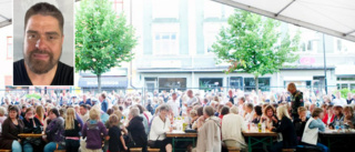 Trio bakom årets restaurangtält på Stortorget – flera band bokade: "Ska vara fart och fläkt varje dag"