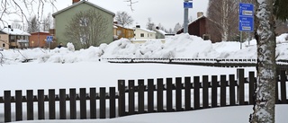 Låga staket vid förskola blir fall för Skolinspektionen – förälder anmäler kommunen