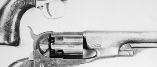 Svenskamerikansk majors revolver återbördad