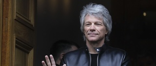 Coronasmittad Jon Bon Jovi ställer in