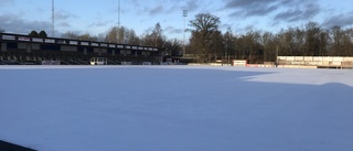 Missnöje om tider på isstadion: "Barn och unga först"