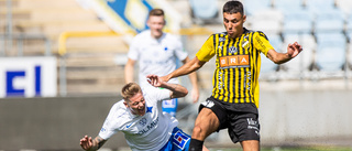 IFK körde rakt in i Häcken-muren 