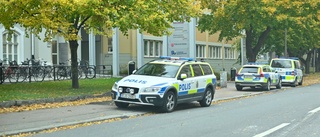 Stor polisinsats vid skola: "Då tar vi det på stort allvar"