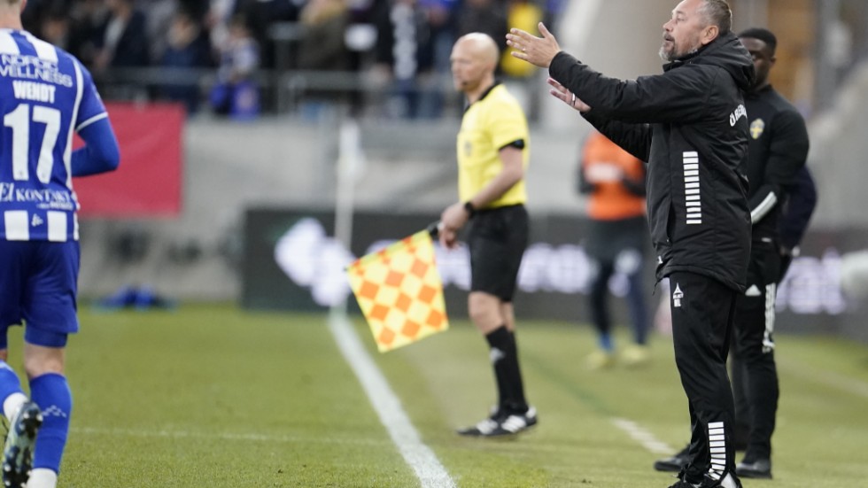 Marcus Lantz, tränare i ett Örebro SK som saknar elva spelare inför ödesmatchen mot Halmstad. Arkivbild.