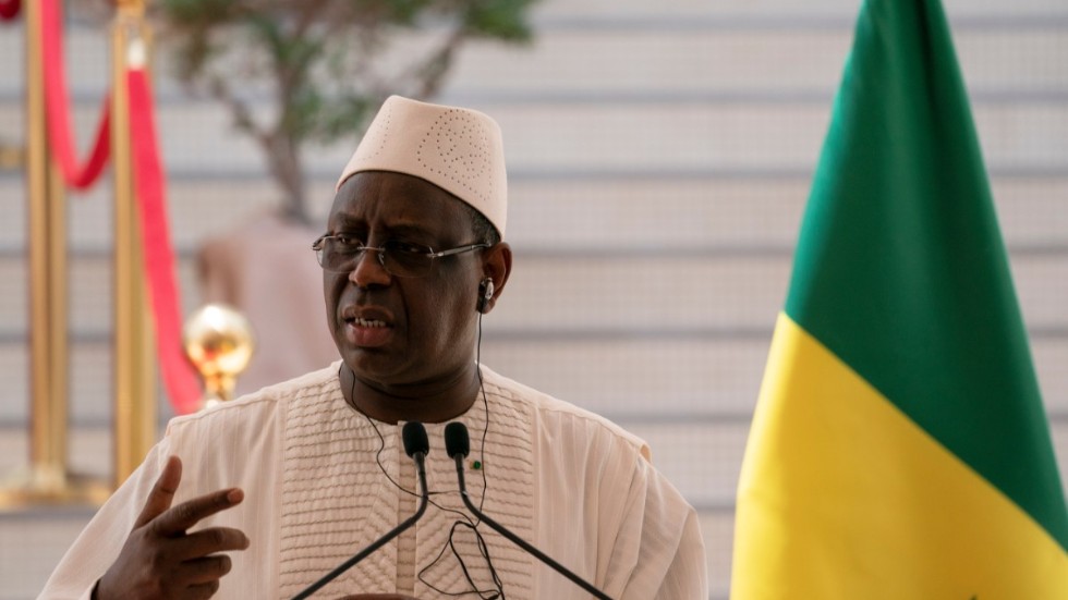 Senegals president Macky Sall uttrycker sorg över de sex unga personer som dog efter att ha kört på en landmina. Arkivbild.