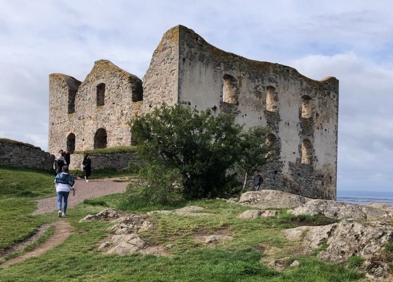 Brahehus slottsruin.