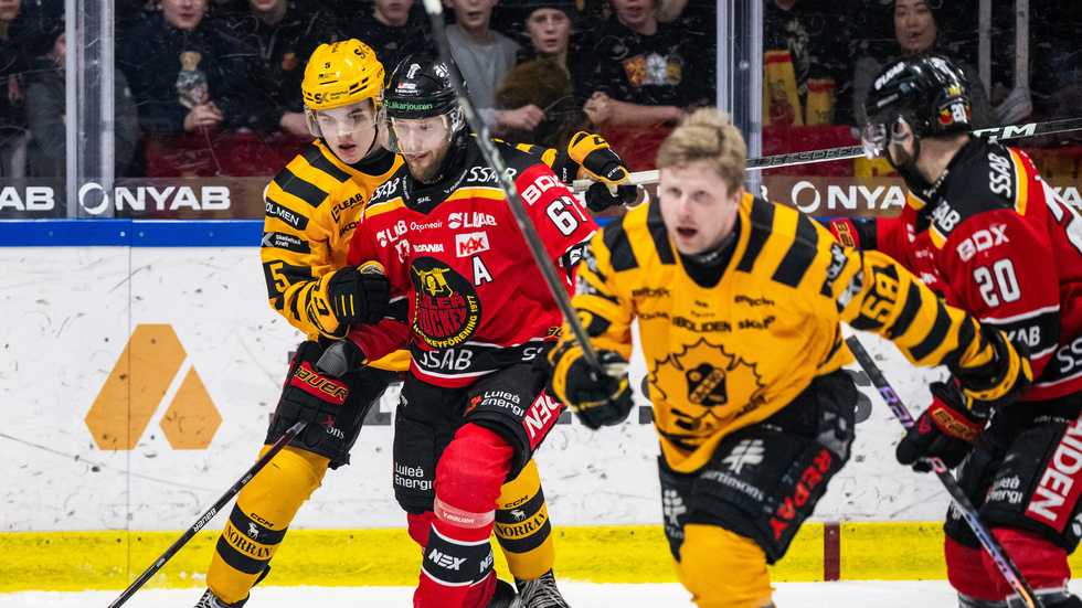 Fick åka hem med mössan i hand. Oskar Nilsson fick hjälmen avtryck och när han skulle byta gjorde Luleå mål. Det blev det matchvinnande målet när Luleå vann.